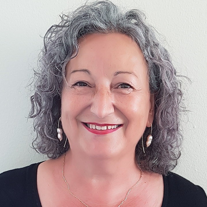 Mercedes Mengíbar